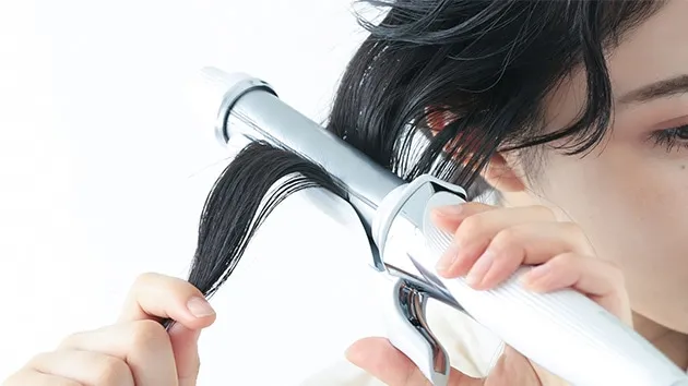 リファロックオイルの効果的な使い方を伝授！キレイな髪を作るコツ